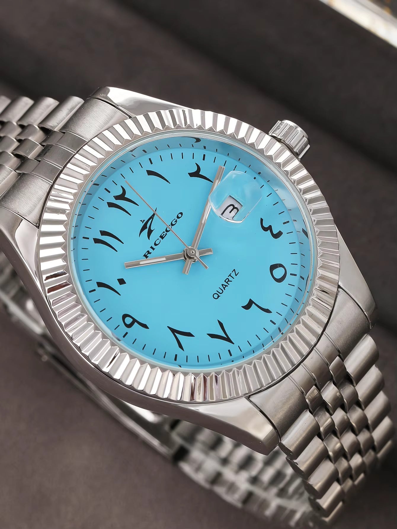 Arabic Dial Bleu - Quartz